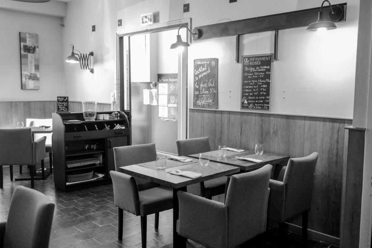 Logis Le Saint Hubert Hotel Haybes Ngoại thất bức ảnh